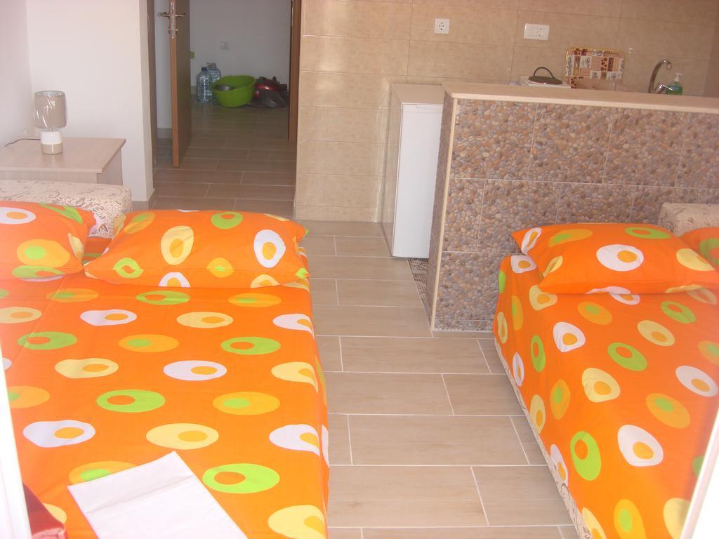 Apartment Sorelle Utjeha Rum bild