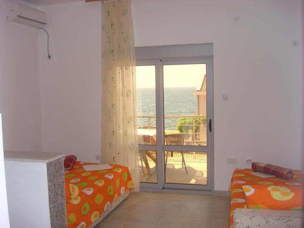 Apartment Sorelle Utjeha Rum bild