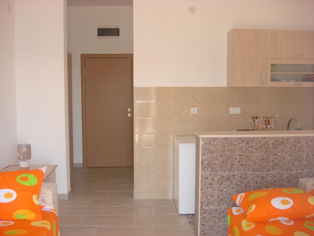 Apartment Sorelle Utjeha Rum bild
